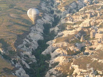 P1040517.JPG 3456x2592 index 273